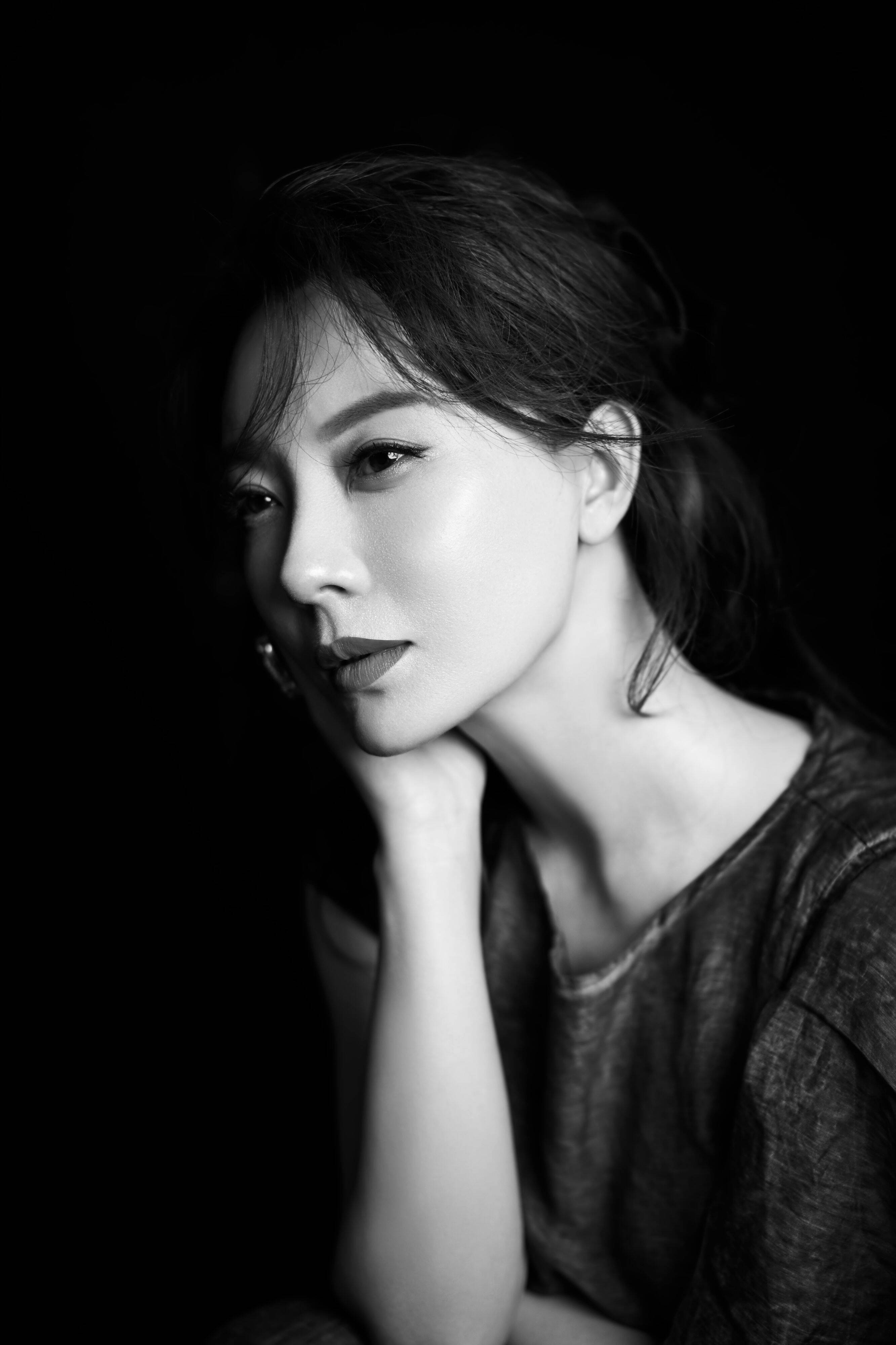 陈数话剧海上夫人首轮巡演收官,票房火爆