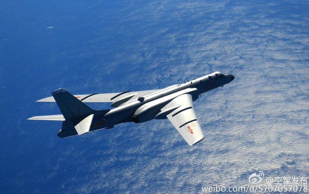 轰-6k巡航南海新照曝光