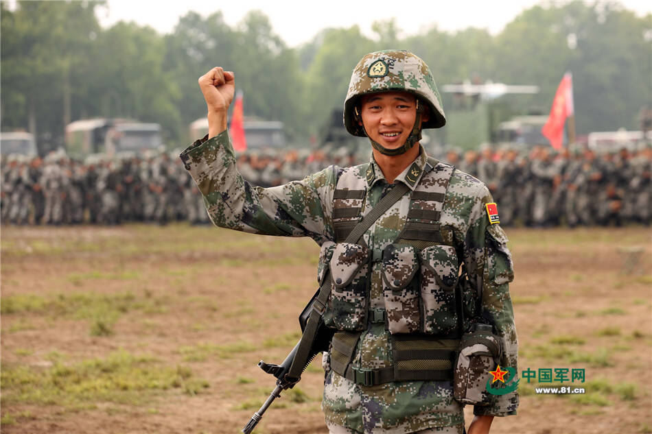 朱日和:红军79坦克大战蓝军96