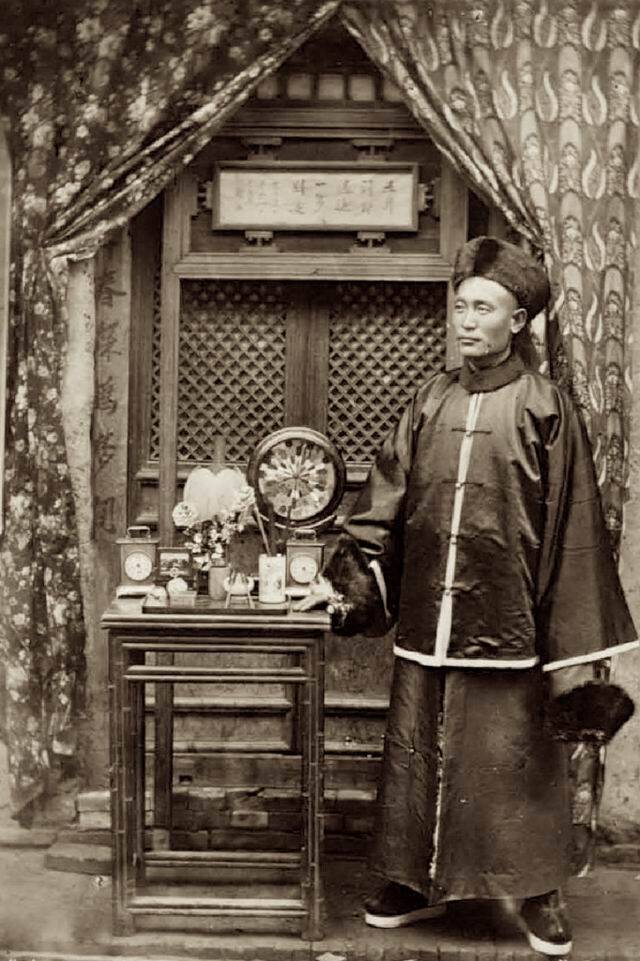 大漠孤火烟直:晚清边防军人旧照