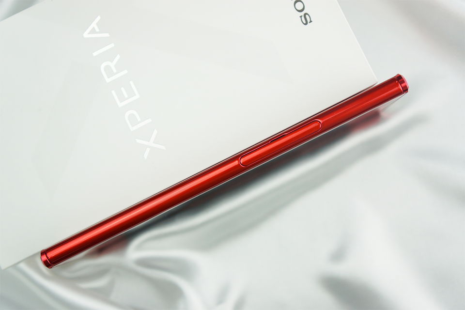 为大家带来了索尼xperia xz premium(以下简称索尼xzp)的朱砂红版本