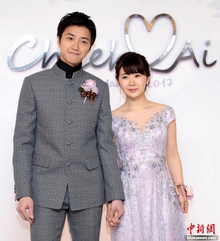 福原爱江宏杰婚礼举行小爱身穿豪华礼服亮相