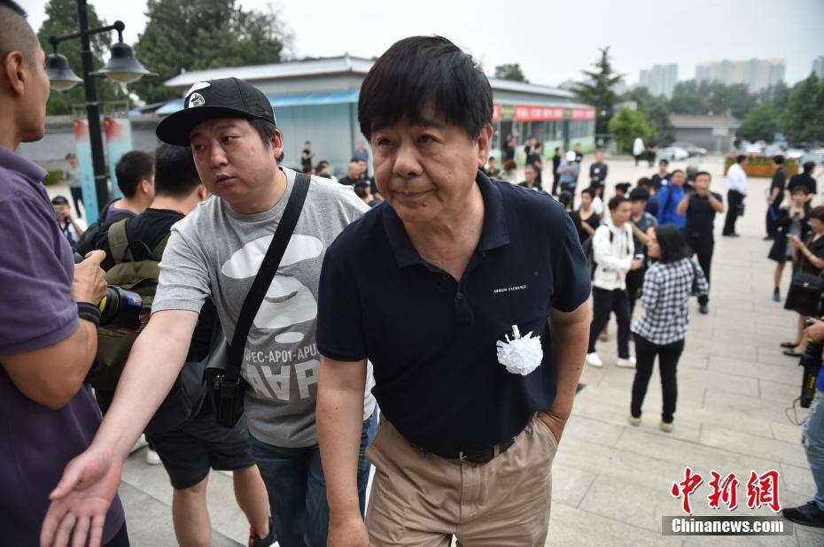 著名相声表演艺术家唐杰忠追悼会在京举行