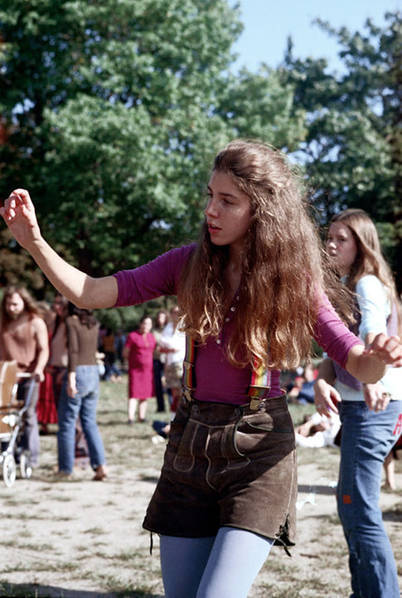 70年代嬉皮士文化熏陶下的美国青年