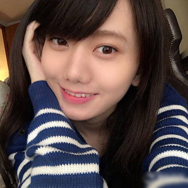 据悉,台湾姑娘名叫罗晴,是台湾中央大学财金系高材生.