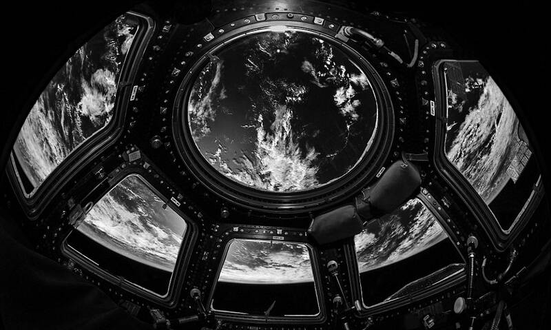 nasa宇航员拍摄"星空轨迹"