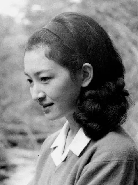 “日版灰姑娘”正田美智子的故事_手机凤凰网