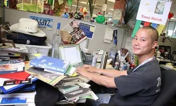 带你走进乔布斯和传说中大佬们的办公室_手机凤凰网