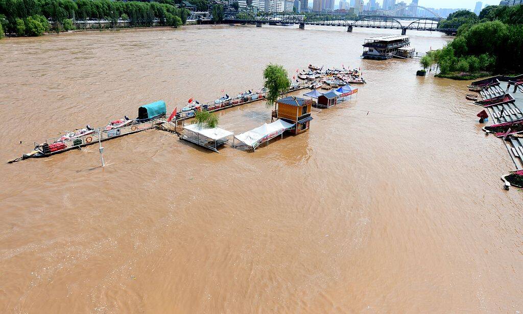 郑州黄河水位上涨图片