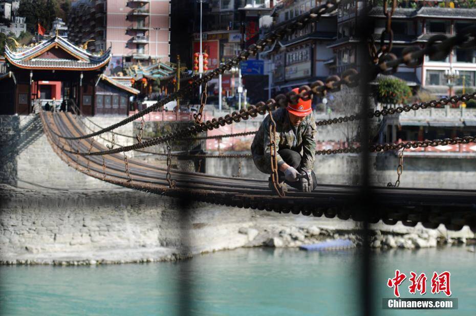 315岁"泸定桥"迎来大修