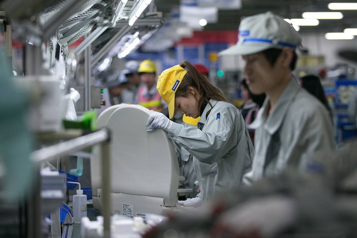 探访杭州下沙日本畅销马桶盖生产线