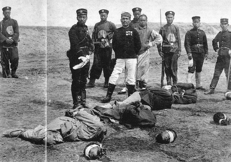 1900年日军斩杀义和团旧照