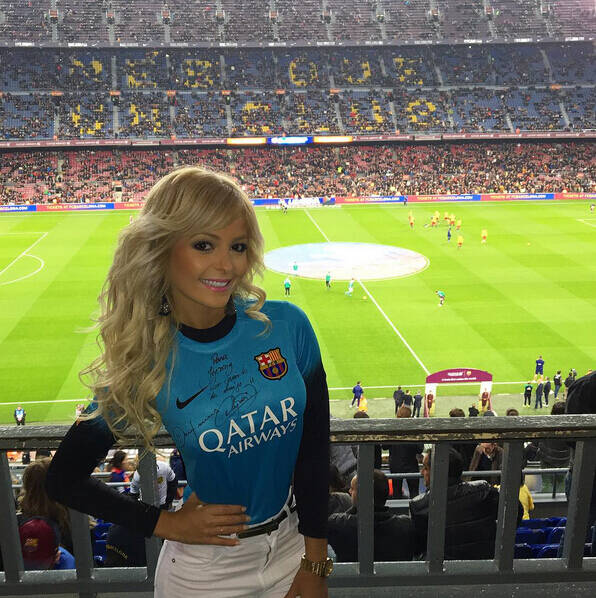 下一个图集 小乔丹绯闻女友曝光 网友:这不谢大脚么?