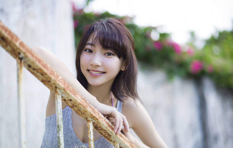 日本女星武田玲奈曝性感写真 运动场扣篮秀长腿_手机凤凰网