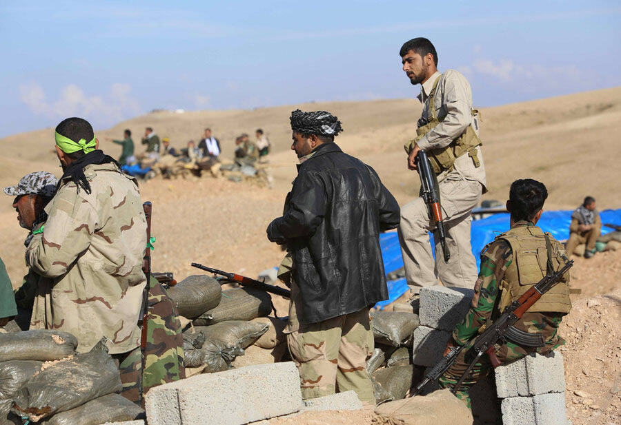 库尔德人进攻is 中国造107炮与煤气罐炸弹同作战