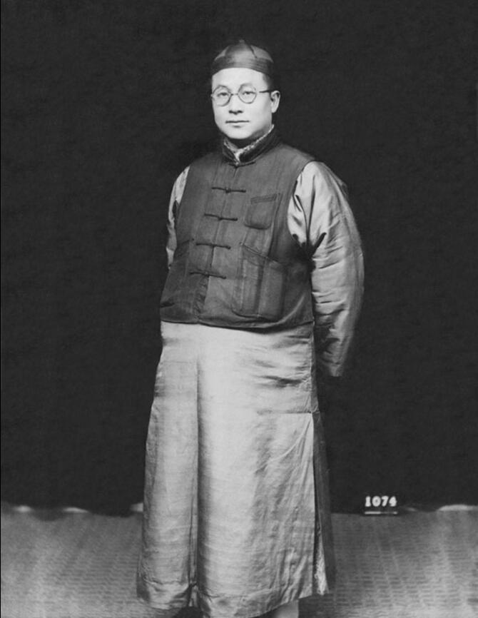 从长袍到西装:清末的潮男_手机凤凰网