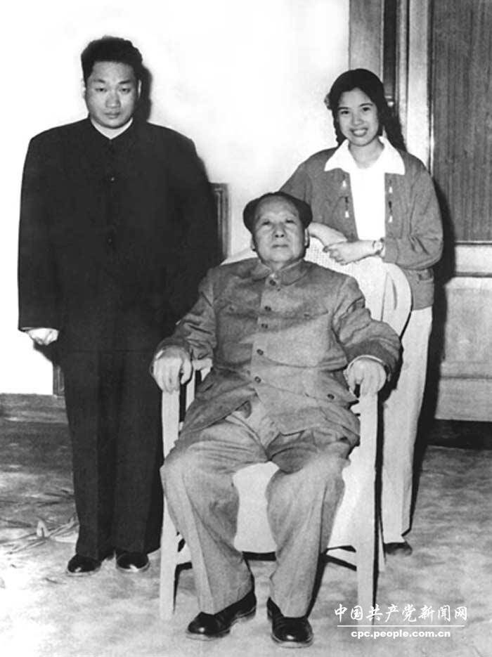 毛泽东的好儿媳：毛新宇之母邵华将军一生片段_手机凤凰网