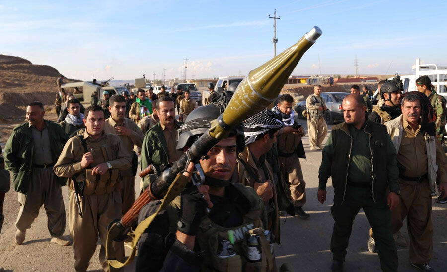 库尔德人进攻is 中国造107炮与煤气罐炸弹同作战