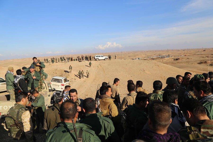 库尔德人进攻is 中国造107炮与煤气罐炸弹同作战