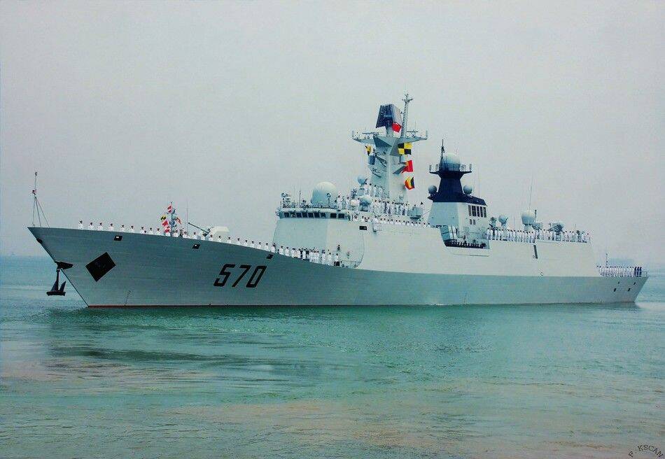 黄山舰接替盐城舰继续执行叙化武海运护航任务