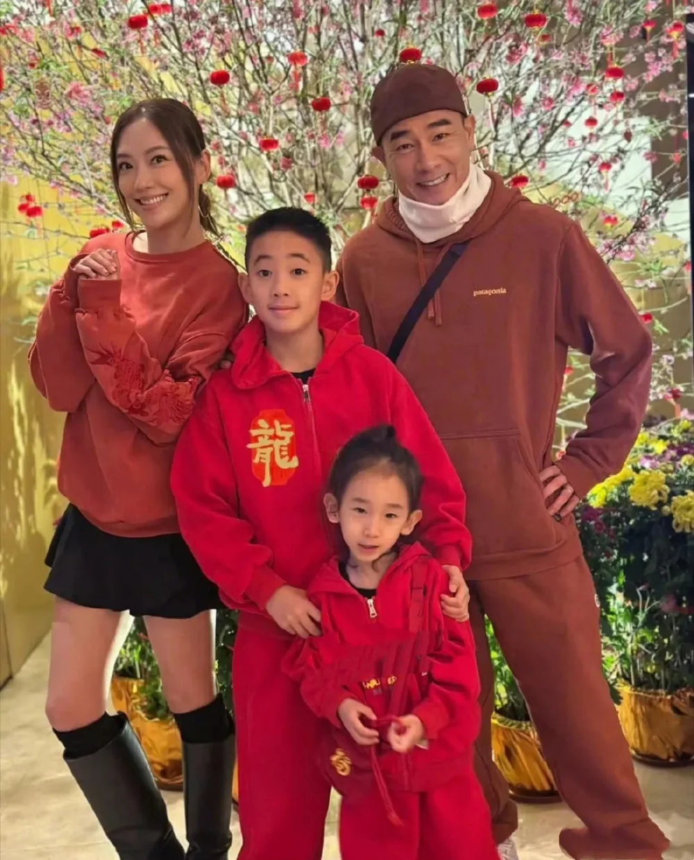 12岁Jasper三语主持，目标是清北耶鲁，陈小春夫妇太会养孩子了