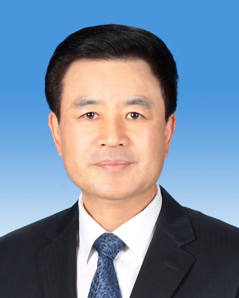 王小洪同志像 新华社发