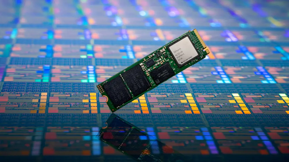 SK海力士面向PC设备制造商推出的 PCIe 第五代SSD产品“PCB01”