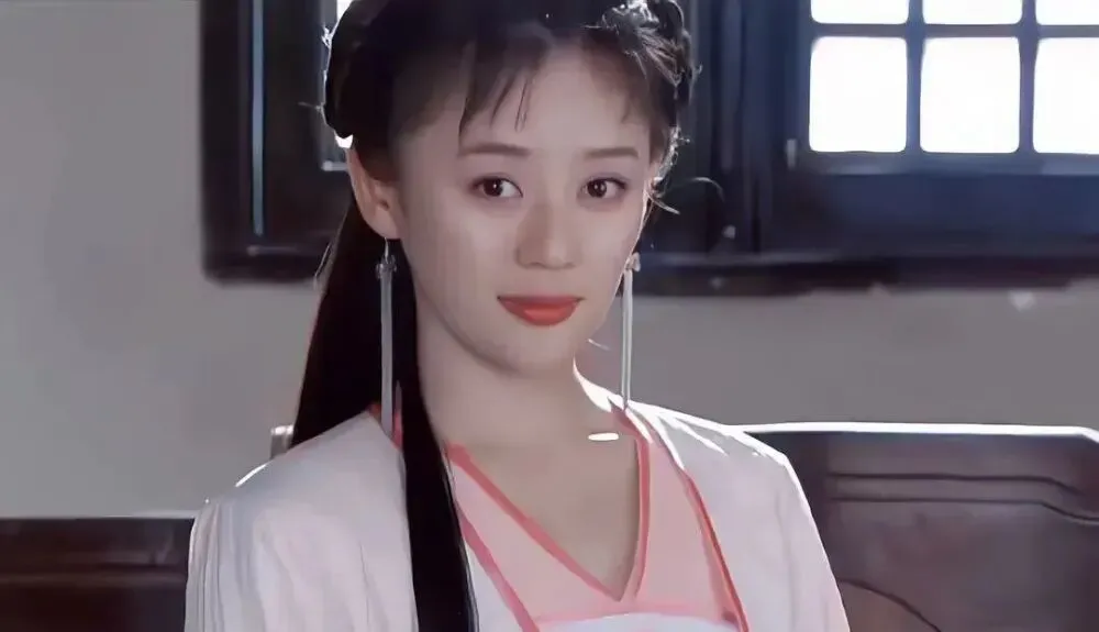 《秦香莲》中的袁姗姗