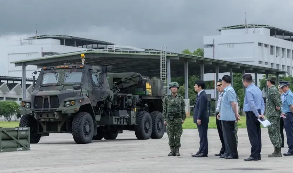 唐驳虎：解放军封岛演习落幕，赖当局慌乱应对，美日集体沉默