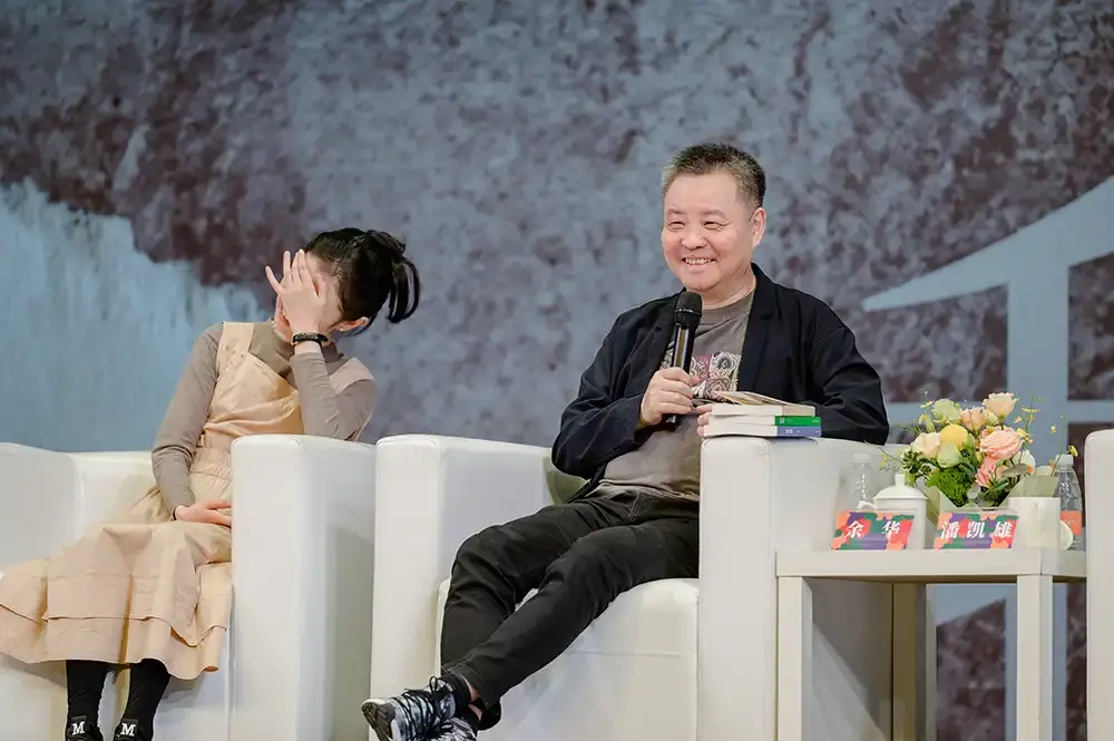 抄襲有理?餘華美女弟子真彪啊