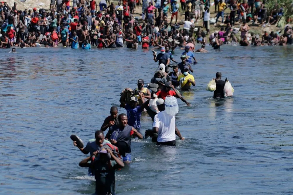 2021��9��19�գ�����ī�߾�ī����ư�Τ���ݰ������ǳ�һ���������Ƭ��ʾ���������ʵķǷ���������¸����º����������»��緢