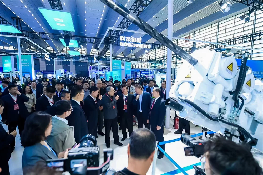 向“新”而行 以“质”致远 第二届中国（西安）矿业装备与技术展览会开幕