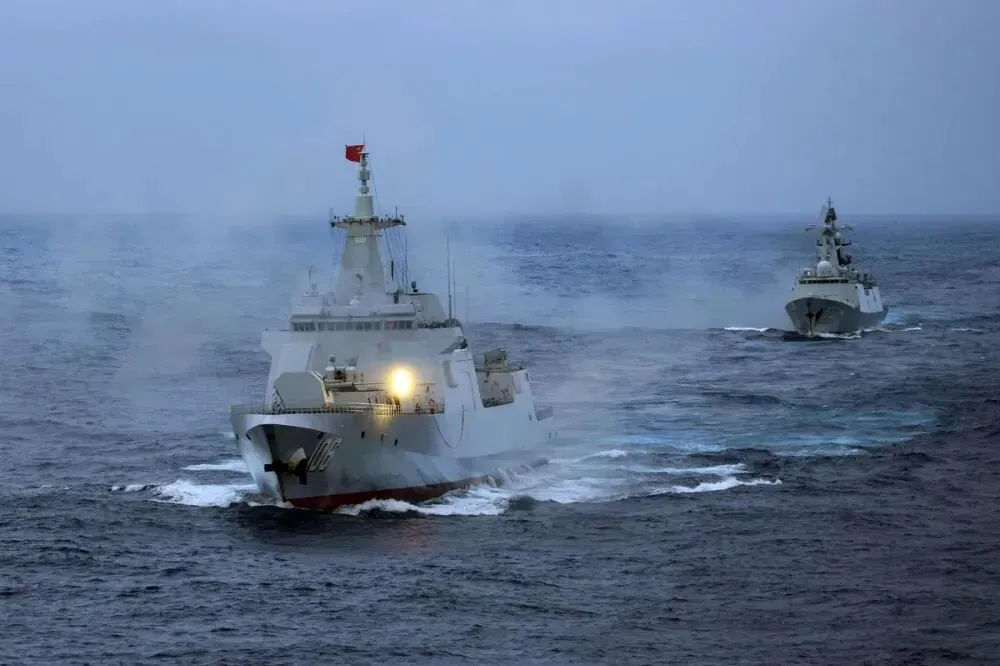 唐驳虎：解放军封岛演习落幕，赖当局慌乱应对，美日集体沉默