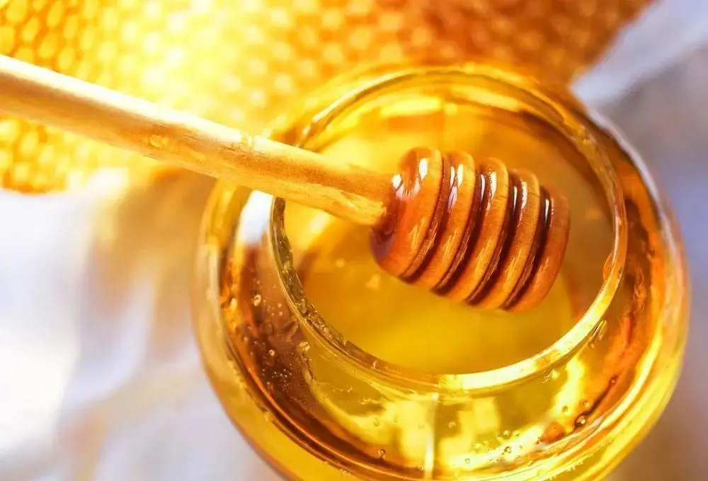 生活小技巧：蜂蜜营养价值高，怎么挑到真蜂蜜，这几点很重要插图2