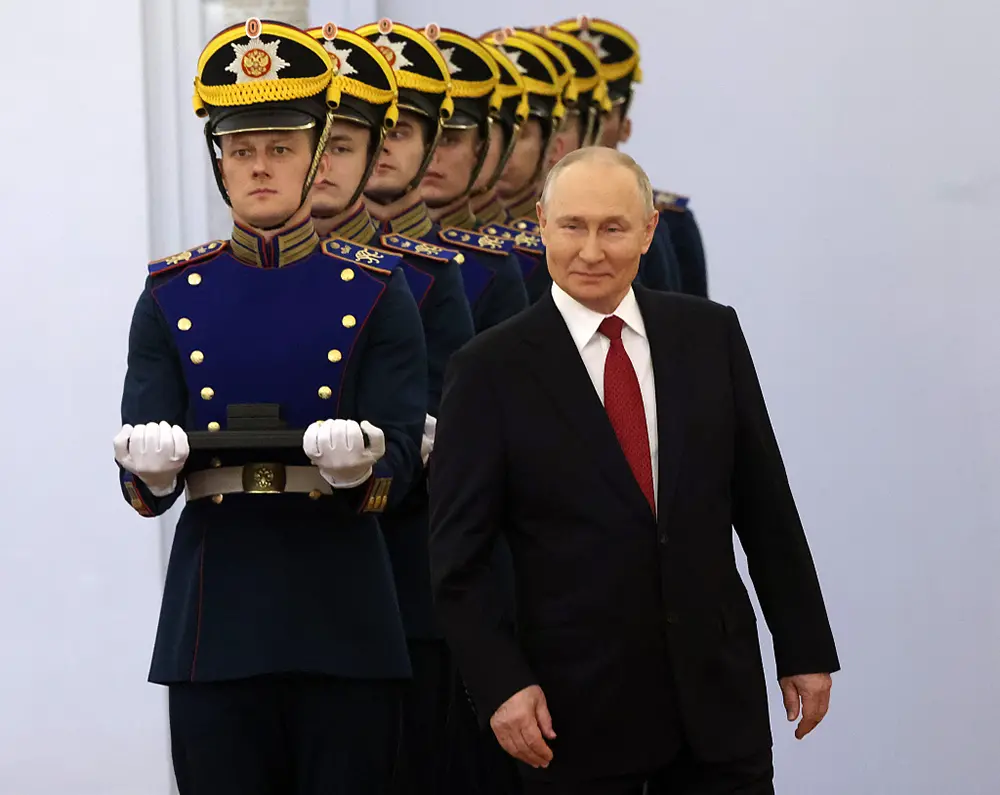 当地时间2023年6月12日，俄罗斯莫斯科，俄罗斯日当天，俄罗斯总统普京出席在克里姆林宫举行的颁奖典礼。人民视觉 图