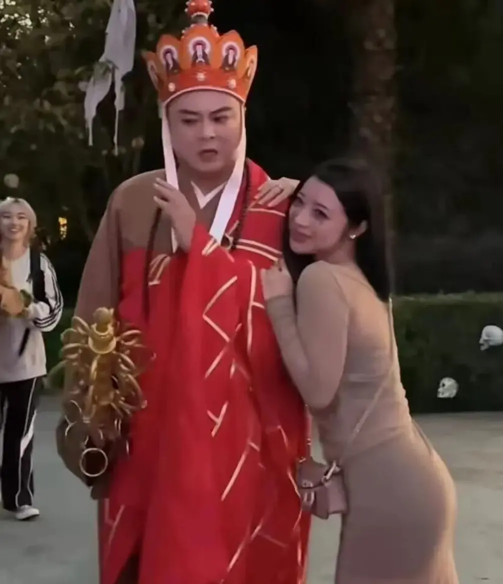 谁能管管假和尚？低俗假僧又又又刷屏了