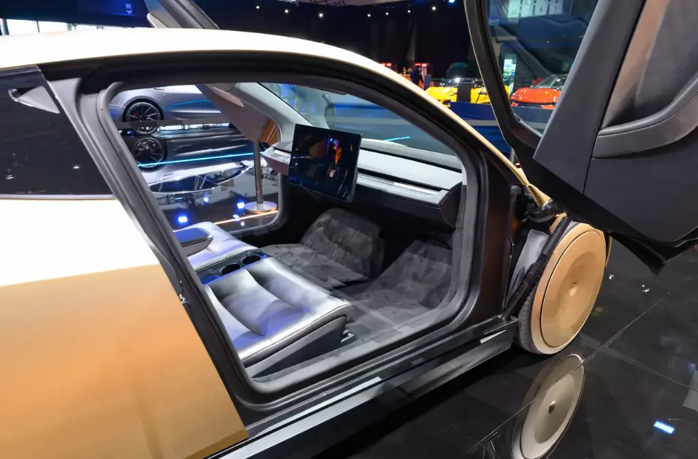 特斯拉自动驾驶出租车Cybercab