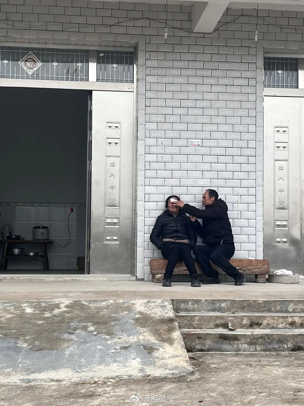 江西高中生胡鑫宇失踪已过60天:被焦灼、无解、谣言裹挟的双亲