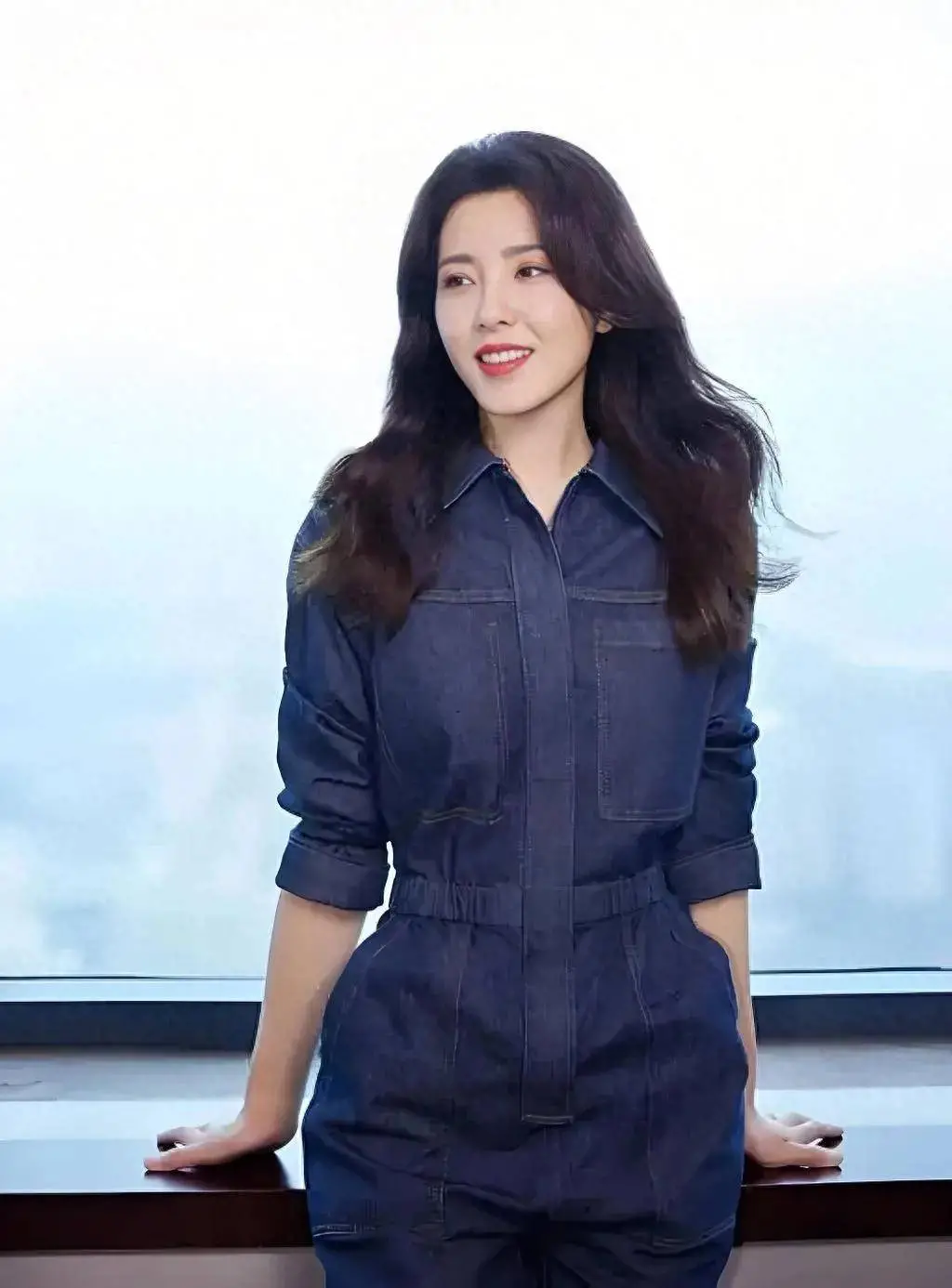 两百年一遇的美人：48岁未婚的她，如何用佛系人生征服半个娱乐圈