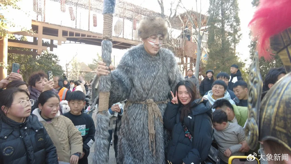 继“王婆”之后，“巨人”在这里火了....