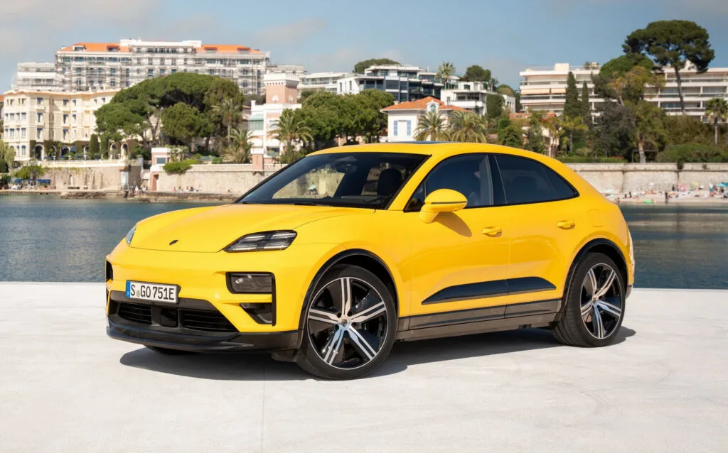  Porsche’s EV Plans Collapse, Flagship SUV To Launch With Gas Instead