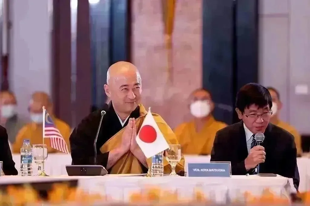 佛教-南海佛教圆桌会金边论坛在柬埔寨举行，西哈莫尼国王会见印顺大和尚一行
