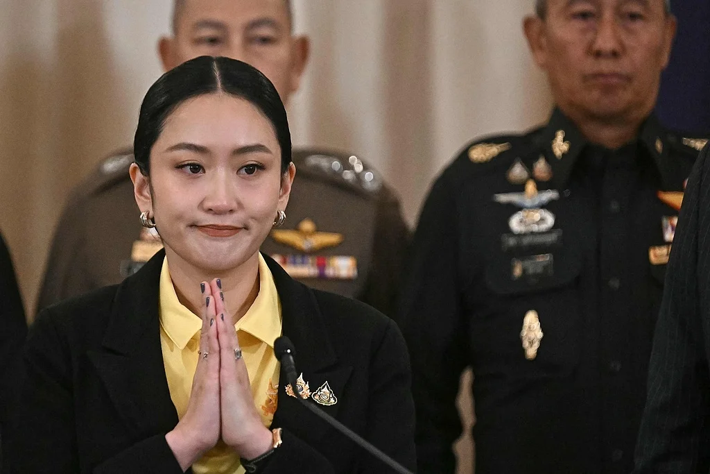 当地时间2025年6月19日，泰国曼谷，佩通坦召开记者会，就有关自己与洪森通话的音频遭泄露一事，向泰国国民表示歉意 视觉中国