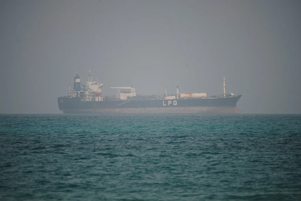 美国提议组建新联盟以恢复霍尔木兹海峡通航