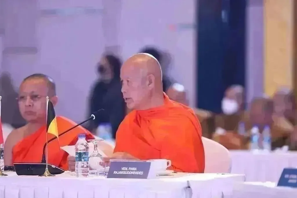 佛教-南海佛教圆桌会金边论坛在柬埔寨举行，西哈莫尼国王会见印顺大和尚一行