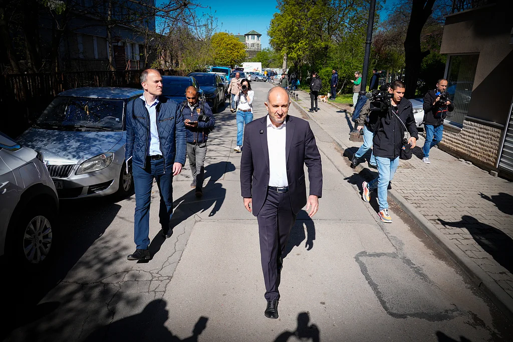 ����ʱ��2026��4��19�գ��������������ǣ���ͳ³�š����·���ͶƱ��ý����߸��档�Ӿ��й�ͼ