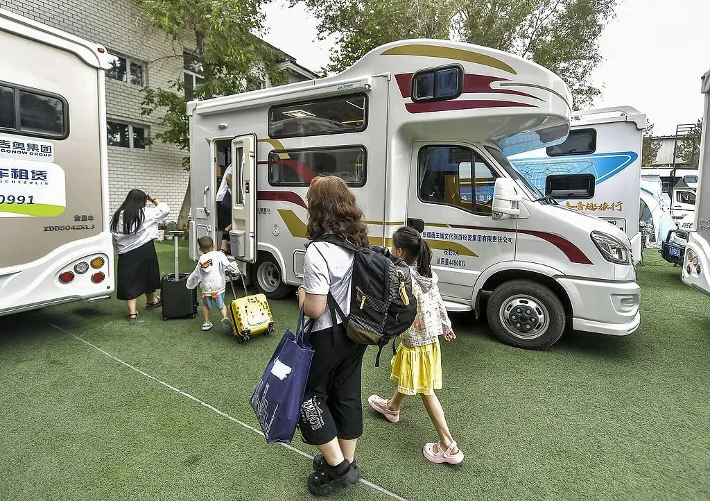 订单激增348%，年轻人用租赁爆改旅游_https://www.izongheng.net_快讯_第3张
