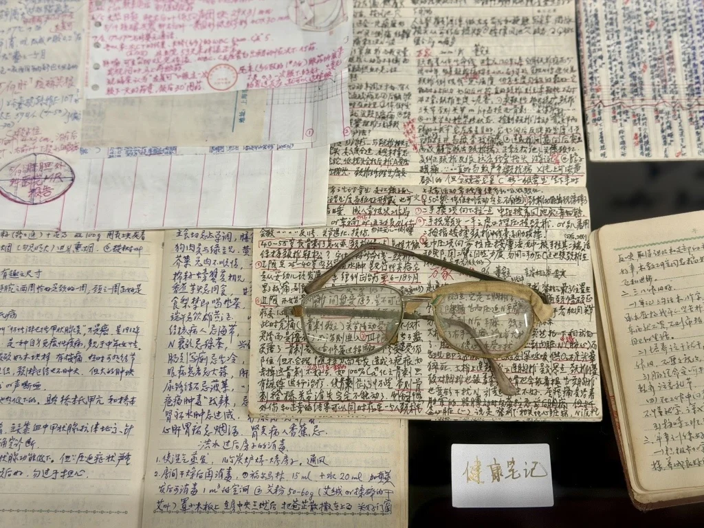 他们节俭了一辈子，临走前捐出500万_https://www.izongheng.net_快讯_第4张