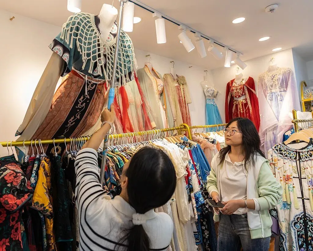 订单激增348%，年轻人用租赁爆改旅游_https://www.izongheng.net_快讯_第4张
