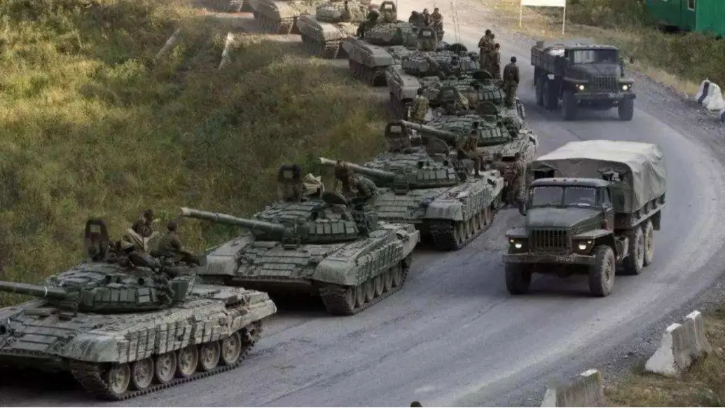 乌防长：俄军动员50万人最快2月24日进攻